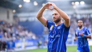 Shon Weissman hat ein Herz für die Linzer Blau-Weiß-Fans.