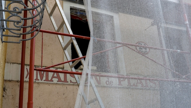 Nach jahrelangem Stillstand wird im Bordell wieder fleißig gearbeitet.