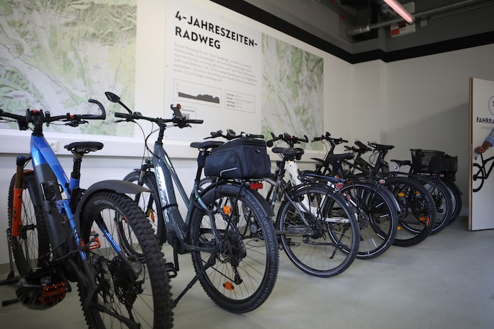 Mit den E-Bikes haben auch weniger sportliche Burgenland-Fans ihre Freude.