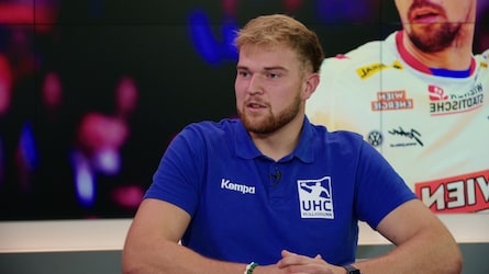 Tobias Parzer spielt bereits seit 2020 in der ersten Mannschaft des UHC Hollabrunn. Wenn es nach ...
