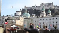 Die Staatsbrücke ist seit sechs Uhr komplett gesperrt.