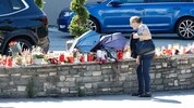 Am Donnerstag überrollte ein Lkw Julia Gaiser (23): An der Unfallstelle erinnern Kerzen und ...
