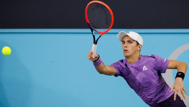 Zsombor Piros hat mit seinem unkonventionellen Aufschlag für Diskussionen gesorgt