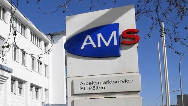 Das AMS NÖ verweigerte Notstandshilfe für schwerbehinderten Niederösterreicher.