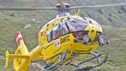 Der Mann wurde mit einem Notarzthubschrauber geborgen. 