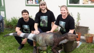 Das Kustoden-Team Benedikt Wallner (li.) und Vanessa Staudenhirz (re.) vom Städtischen Museum in ...