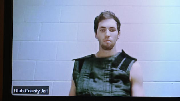 Der angeklagte Tyler R. dürfte in letzter Zeit zunehmend politischer geworden sein. Seinen Vater ...