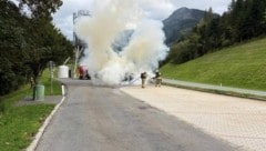 Die Feuerwehr musste mit schwerem Atemschutz ausrücken.