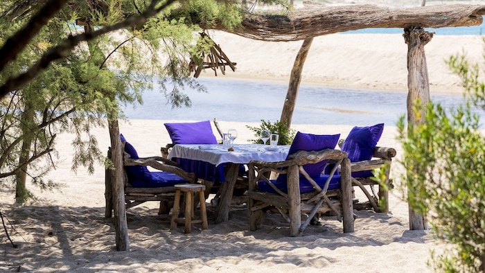 Domaine de Murtoli: Karibisches Strandgefühl im Restaurant Table de la Plage