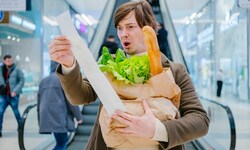 Auf der Einkaufsliste macht sich wieder eine Teuerung bemerkbar.