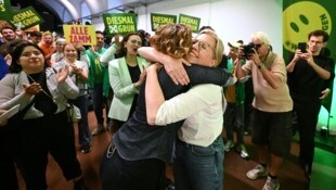 Die Grünen (Bild stammt vom Wiener Wahlkampffinale Ende April) dürfen sich über einen ...