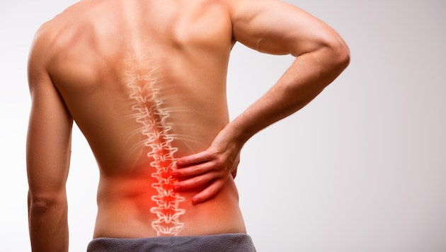 Manche Irrtümer rund um das Thema Rückenschmerzen können Beschwerden sogar verschlimmern.