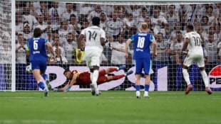 In der 81. Minute gelang Kylian Mbappé per Strafstoß der Treffer zum 2:1 für Real Madrid.