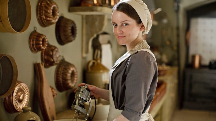 Integer, fleißig, keck: Sophie McShera als Küchenhilfe Daisy.