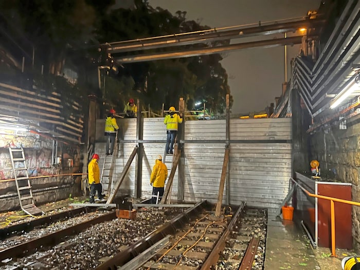 Nur durch das rasche Einschreitten der Katastrophenteams konnte Schlimmeres verhindert werden.