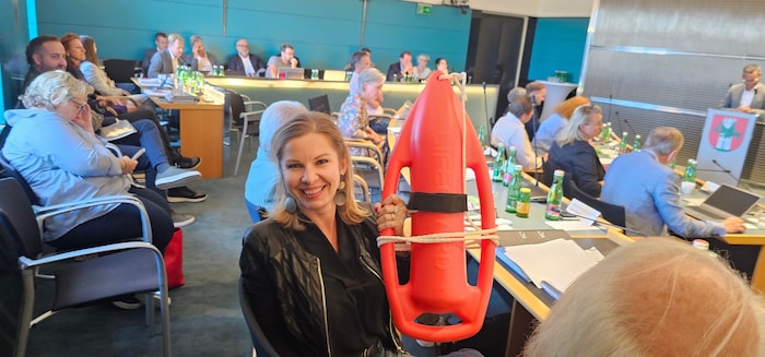 Julia Löschnig (VP) sorgte als Baywatch-Badenixe für einiges Aufsehen bei der ...