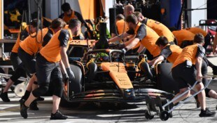 Wie gelingt es McLaren, mit dem heißen Titelkampf zwischen den beiden Team-Piloten umzugehen?
