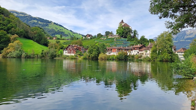 Idyllisch am gleichnamigen See liegt Werdenberg im Schweizer Kanton St. Gallen.