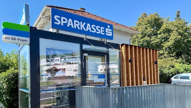 Für viele Krumpendorfer war der Bank-Container die einzige Möglichkeit, Geschäfte abzuwickeln.
