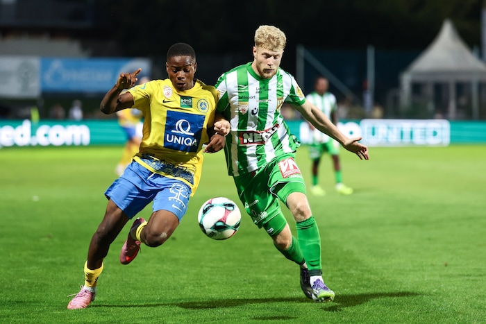 Lukas Ibertsberger (r.) hat sich bei der Austria schon bestens eingelebt.