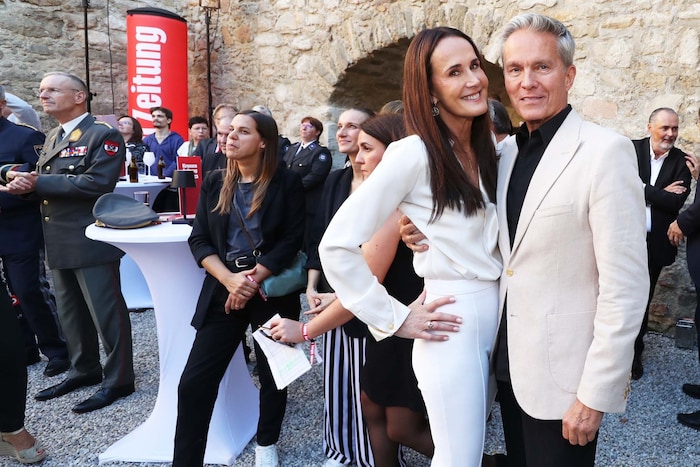 Maggie Entenfellner glänzte charmant mit Alfons Haider.