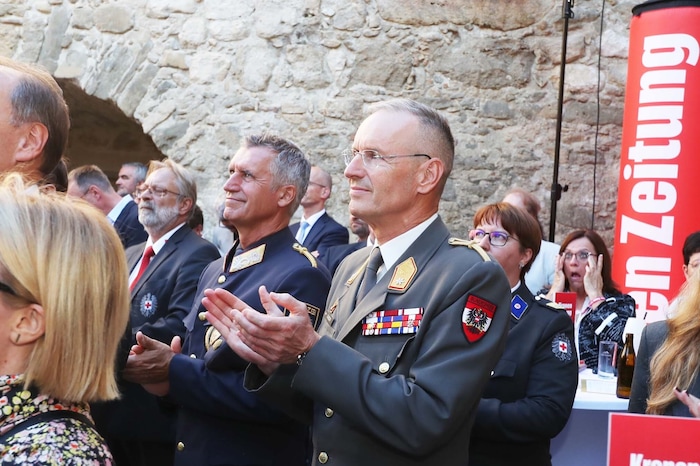 Landespolizeidirektor Martin Huber, Militärkommandant Gernot Gasser