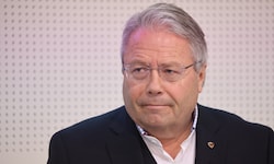 Franz Hörl feier im Nationalrat ein Comeback.