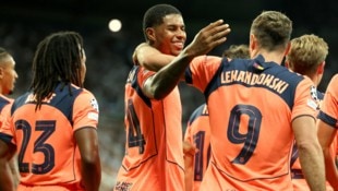 Mit einem Doppelpack machte sich Marcus Rashford (mitte) zum Matchwinner.