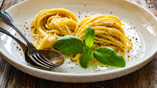 Cacio e pepe ist ein traditionelles italienisches Nudelgericht.