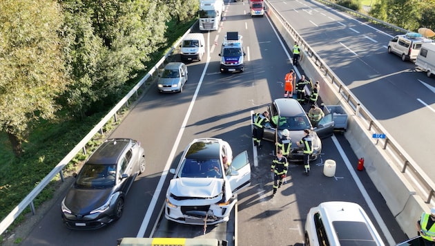 Die Unfallstelle auf der Rheintalautobahn.