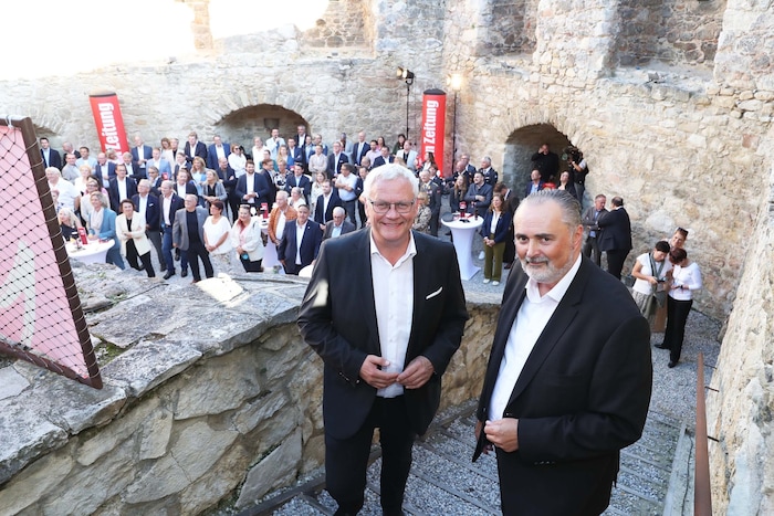 Eisenstadts Bürgermeister Thomas Steiner mit Hans Peter Doskozil.