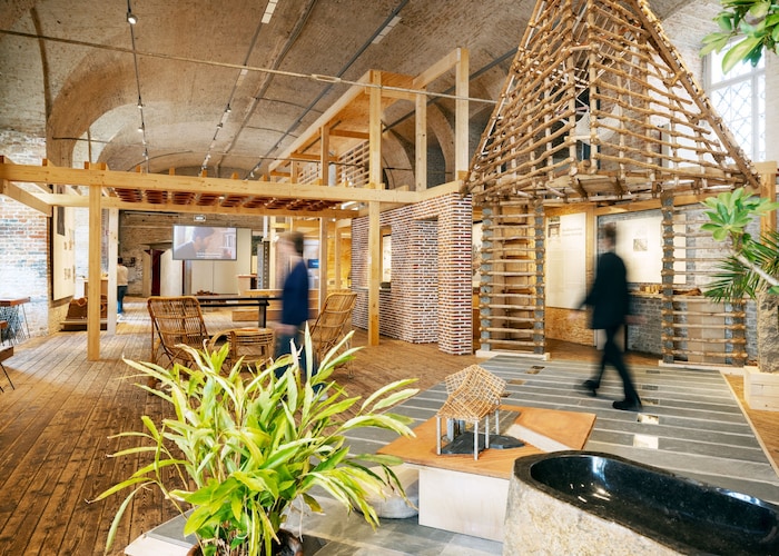 In der Ausstellung im Architekturzentrum lassen sich Kundoos Bauten auch ein Stück weit räumlich ...