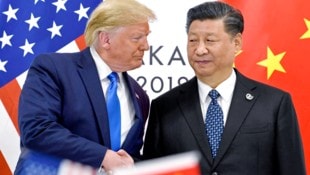 US-Präsident Trump (li.) will seinem Amtskollegen Xi Jinping nun nicht mehr treffen.