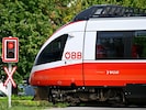 Zugfahrer sind über die Preisgestaltung der ÖBB unzufrieden.