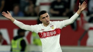 Bilal El Khannouss bejubelt seinen Treffer für den VfB Stuttgart