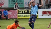 Traf erstmals seit seinem Kreuzbandriss: Bohdan Kuksenko (re.).