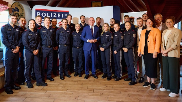 Bei der Ehrung der Polizeispitzensportler standen nicht nur die Medaillen im Rampenlicht.