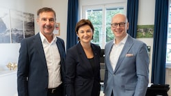 Das künftige blaue Regierungsteam: Zauner, Svazek, Fürweger.