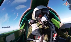 Aufnahmen aus dem Cockpit eines MiG-31-Abfangjägers während der Übung „Sapad 2025“