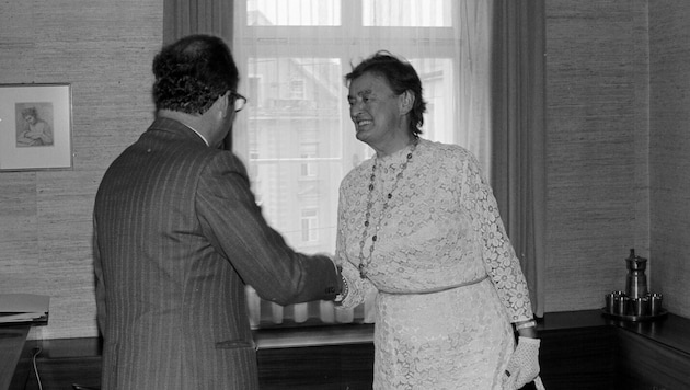 Nathalie Beer bei einer Ehrung.