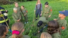 Per Video werden die Baumpflanzchallenges der Feuerwehren festgehalten – deshalb sind die ...