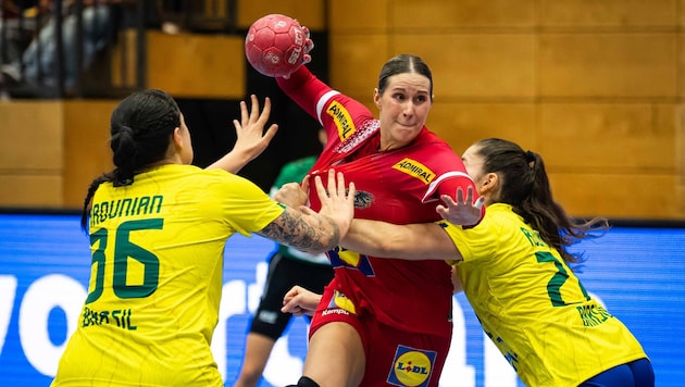 Österreichs Handballerinnen mussten sich Brasilien geschlagen geben.