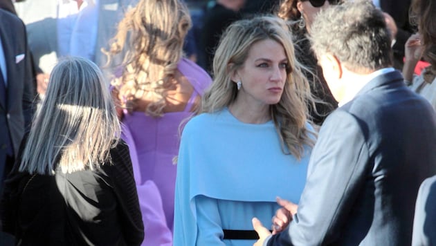 Prinzessin Chrisy, die Ehefrau von Prinz Nikolaos von Griechenland, verzauberte auf der Hochzeit ...