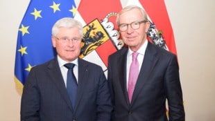 Hochleitner (li.) wurde unter Alt-Landeschef Haslauer zum Gswb-Chef. 