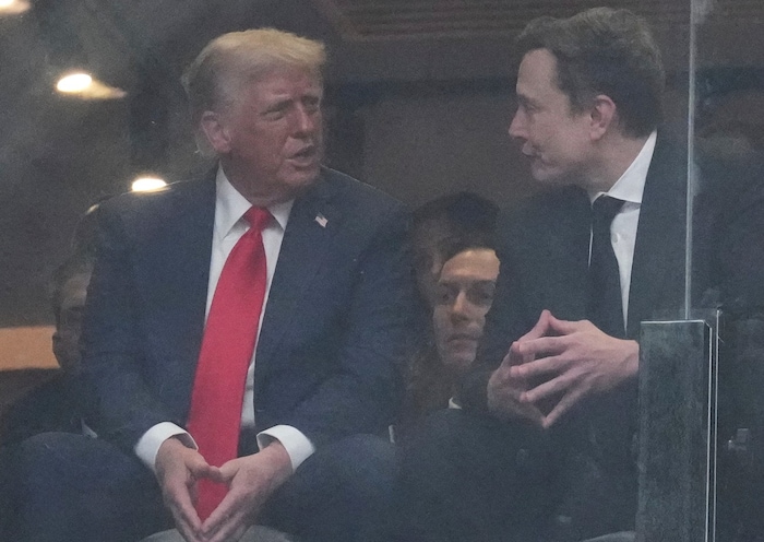 Trump und Elon Musk bei Kirks Trauerfeier