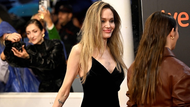 Hollywood-Diva zeigt sich jugendlich, frisch – und schickt klare Botschaft