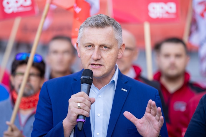 Reinhold Binder nannte vor den Verhandlungen keine konkrete Forderung – das war äußerst ...