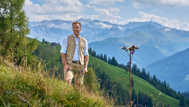 Seit 2021 moderiert Hans Knauß die ORF-Sendung „Österreich vom Feinsten“ und wurde dafür 2022 ...