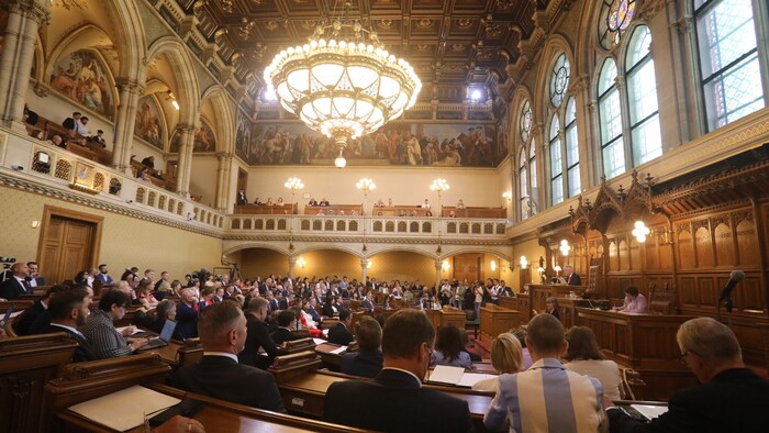 Am wohl letzten Tag mit sommerlichen Temperaturen in der Stadt ging es auch im Gemeinderat heiß ...