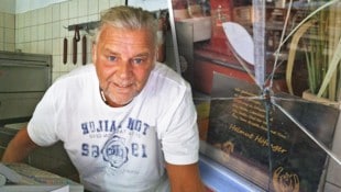 Helmut Höfinger möchte herausfinden, wer seine Scheiben zertrümmert hat.